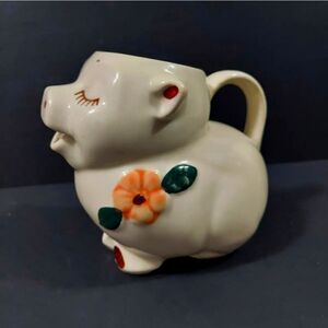 Vintage '40s MCM Shawnee Smiley USA Figural Hand Painted Pig Creamer Pitcher